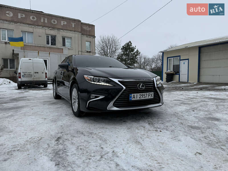 Седан Lexus ES 2018 в Бершаді фото 6 Седан Lexus ES 2018 в Бершаді