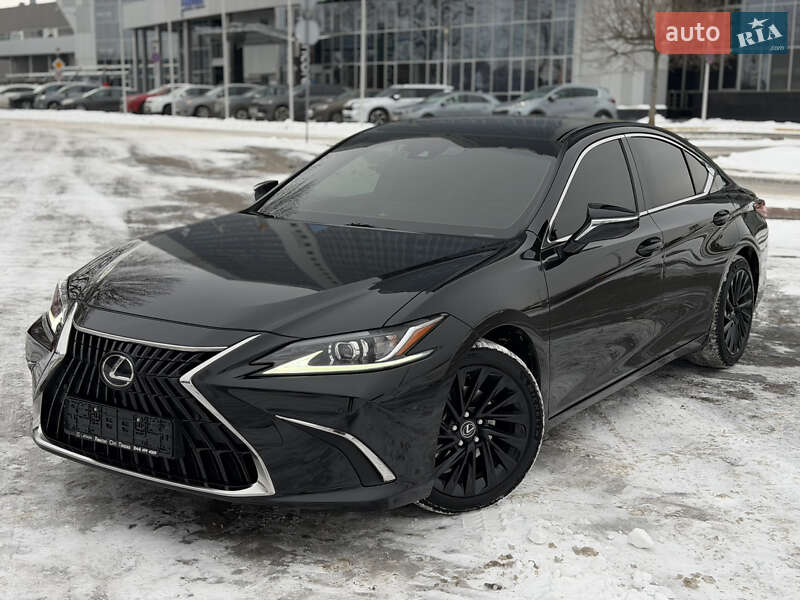 Седан Lexus ES 2021 в Києві
