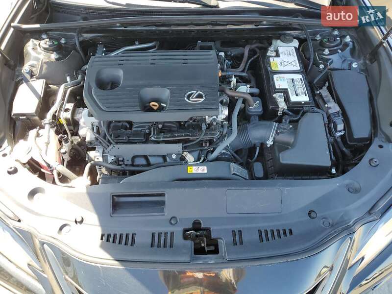 Седан Lexus ES 2015 в Львове фото 11 Седан Lexus ES 2015 в Львове