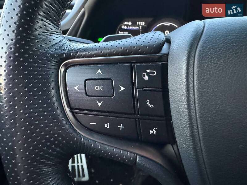 Седан Lexus ES 2020 в Києві