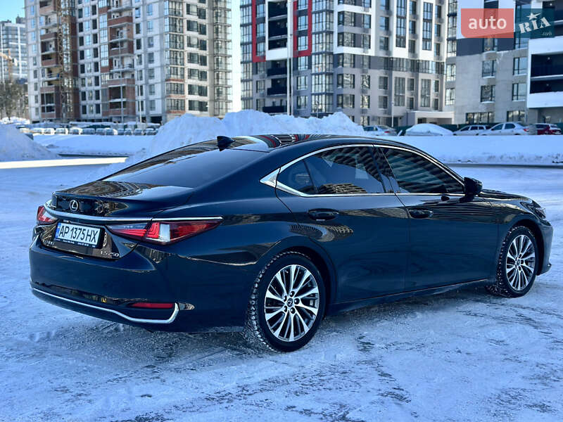 Седан Lexus ES 2020 в Киеве фото 14 Седан Lexus ES 2020 в Киеве
