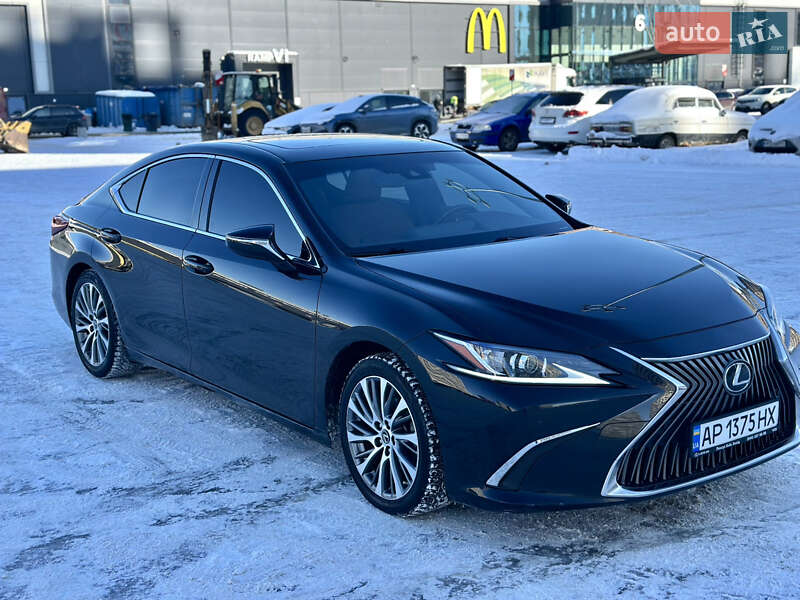 Седан Lexus ES 2020 в Киеве фото 20 Седан Lexus ES 2020 в Киеве