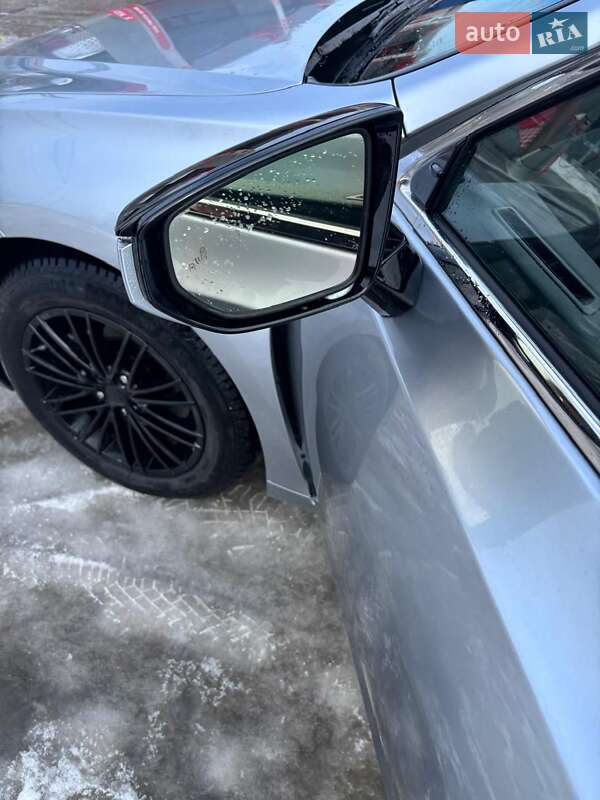 Седан Lexus ES 2022 в Тернополе фото 25 Седан Lexus ES 2022 в Тернополе