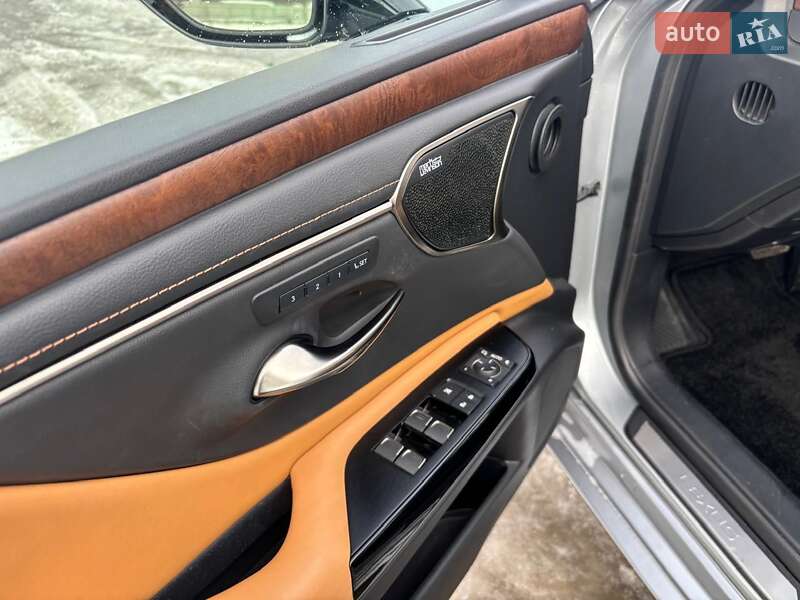 Седан Lexus ES 2022 в Тернополе фото 29 Седан Lexus ES 2022 в Тернополе