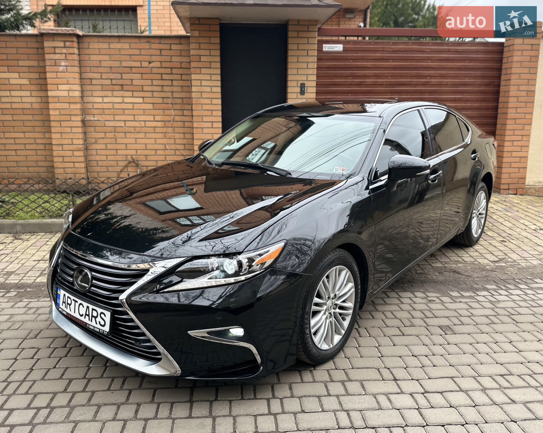 2017 Lexus ES - фото 1