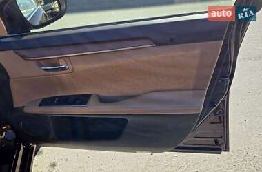 Седан Lexus ES 2016 в Киеве