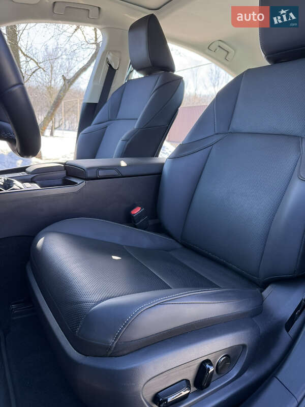 Седан Lexus ES 2021 в Умани фото 13 Седан Lexus ES 2021 в Умани