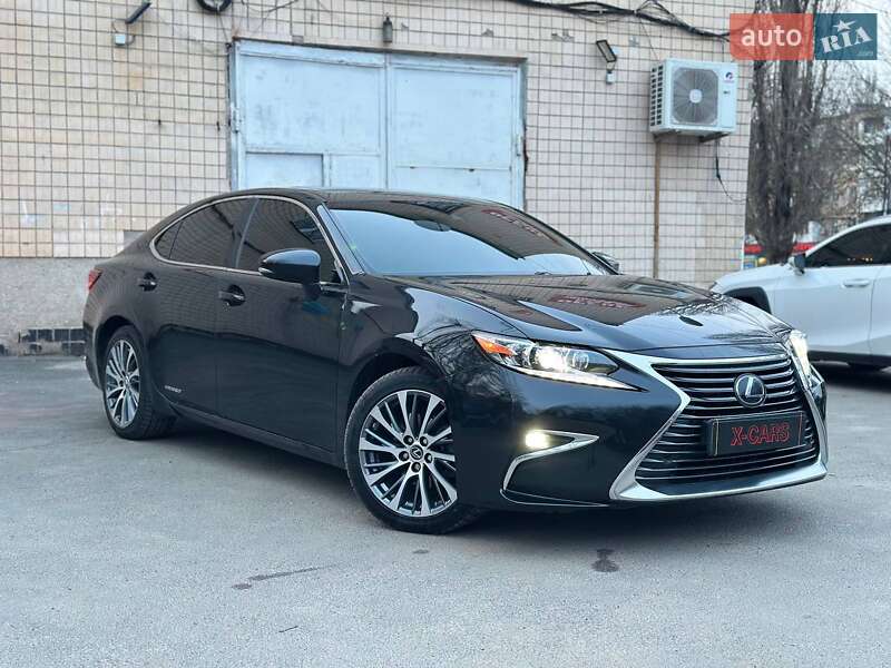 Седан Lexus ES 2016 в Одессе