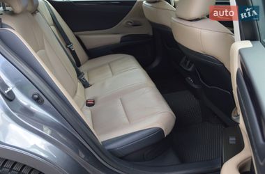 Седан Lexus ES 2019 в Одессе