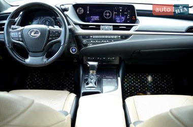Седан Lexus ES 2019 в Одессе