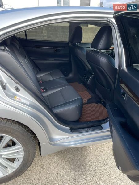 Седан Lexus ES 2014 в Киеве фото 25 Седан Lexus ES 2014 в Киеве