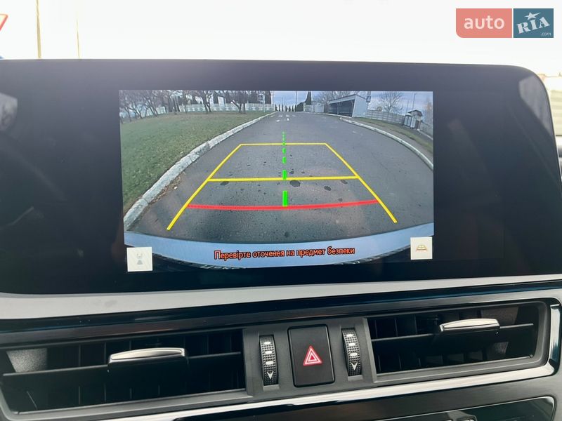 Седан Lexus ES 2024 в Рівному