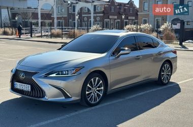 Седан Lexus ES 2020 в Києві
