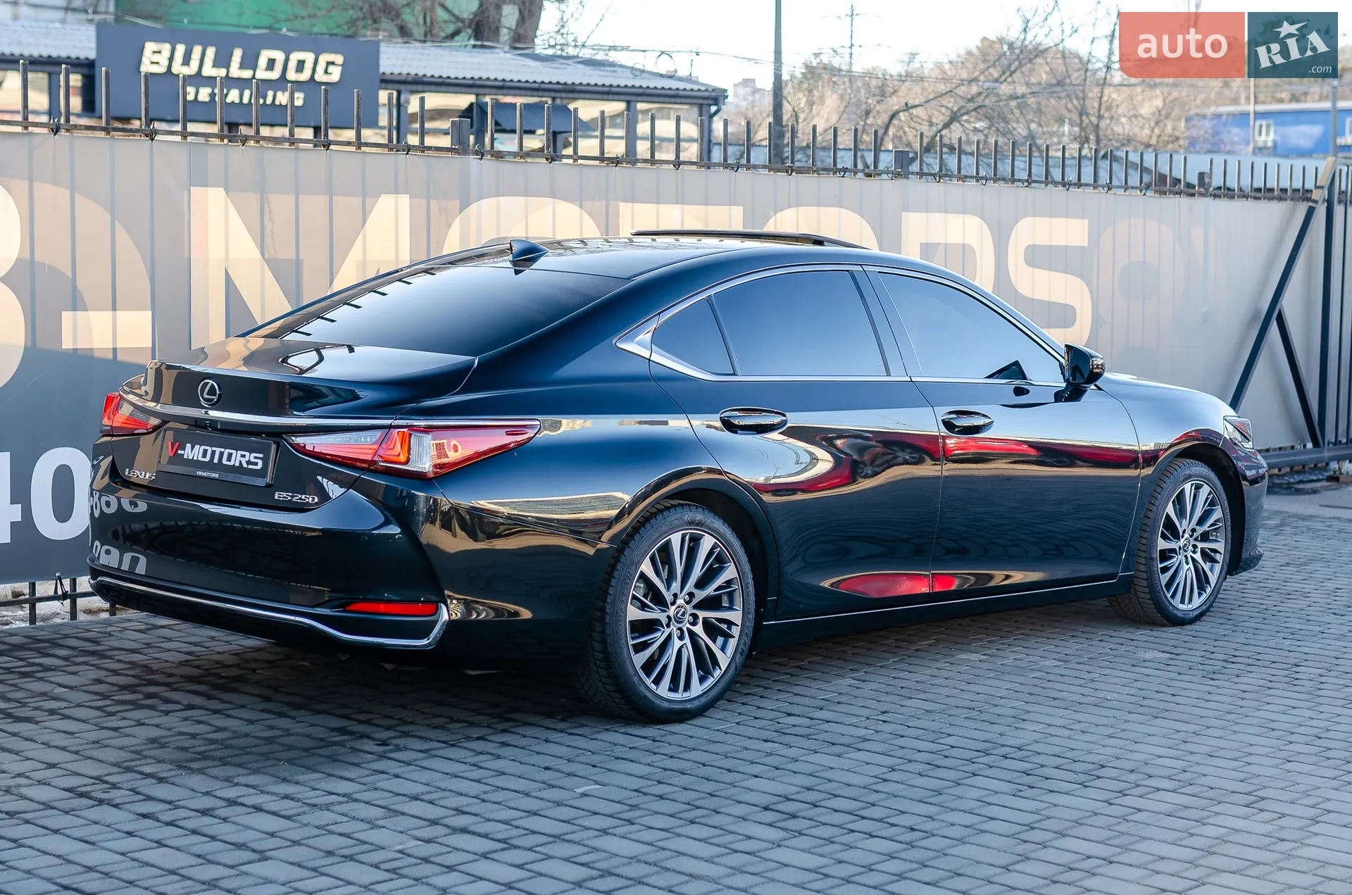 2020 Lexus ES - мініатюра 8