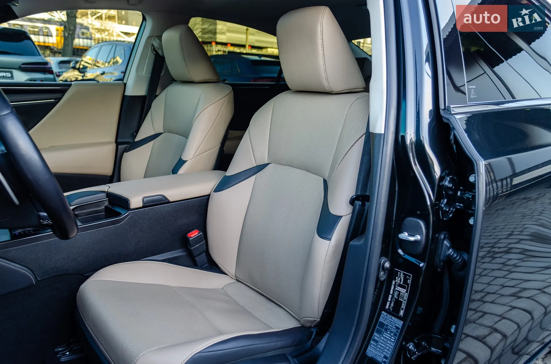 2020 Lexus ES - мініатюра 31
