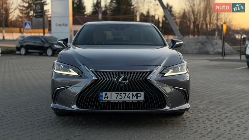 Седан Lexus ES 2020 в Житомире