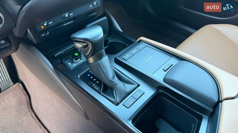 Седан Lexus ES 2020 в Житомире