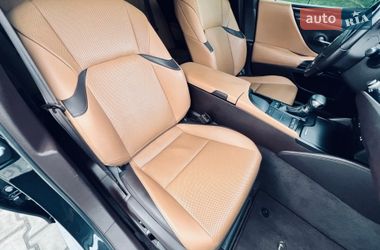 Седан Lexus ES 2021 в Киеве