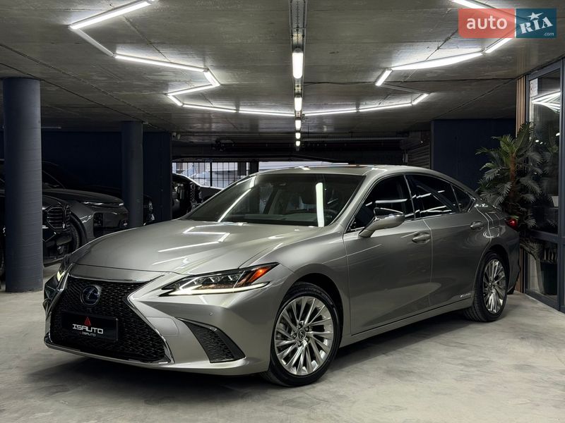 Седан Lexus ES 2019 в Одесі