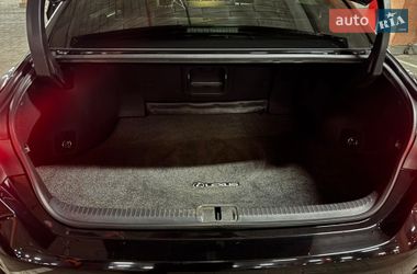Седан Lexus ES 2021 в Киеве