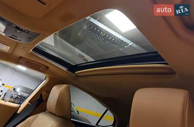 Седан Lexus ES 2022 в Киеве