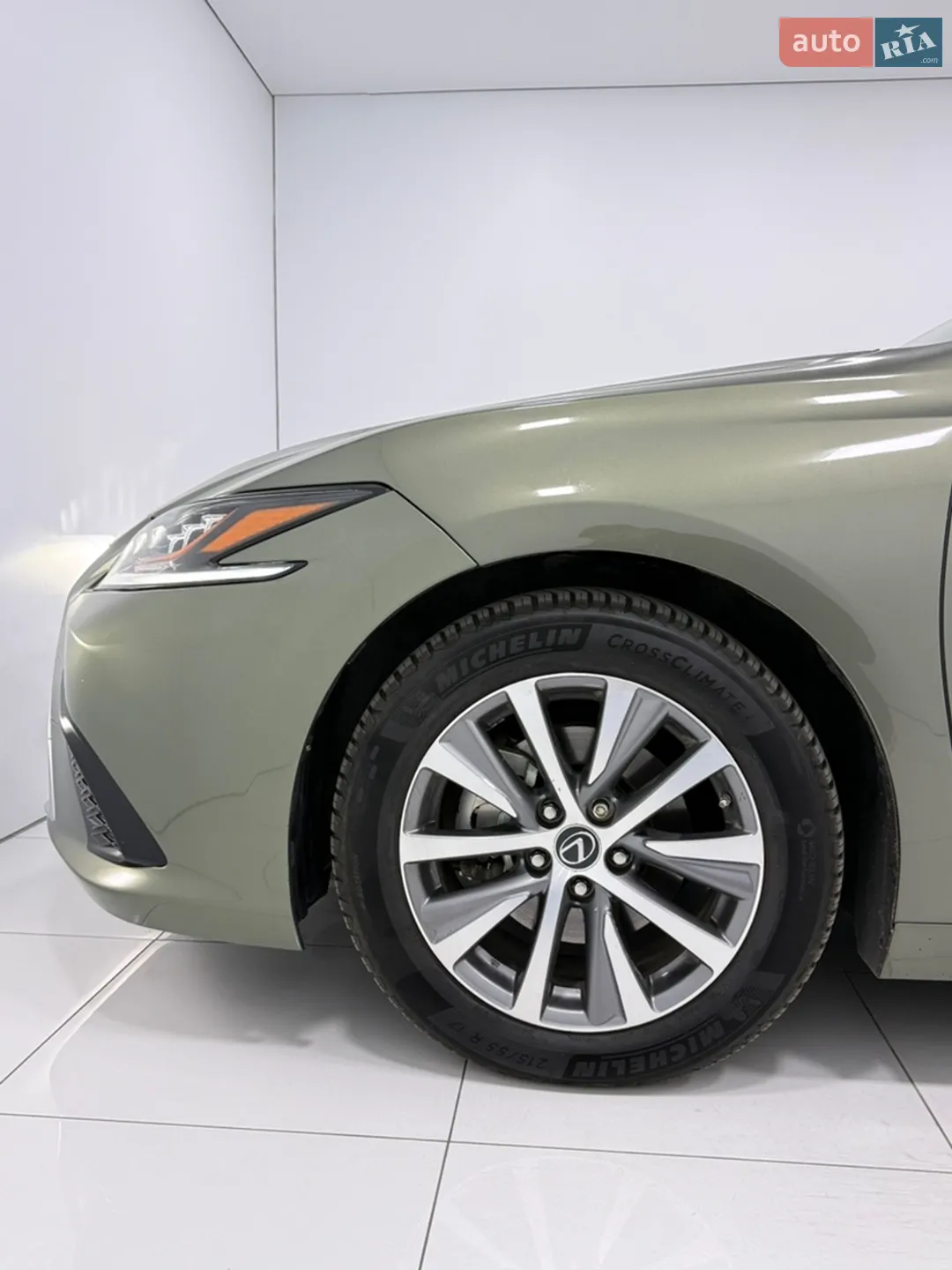 2020 Lexus ES - мініатюра 10
