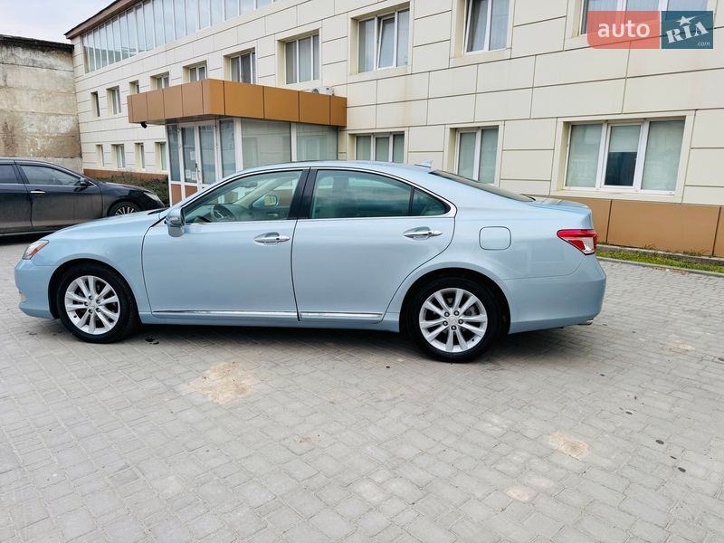Седан Lexus ES 2010 в Николаеве