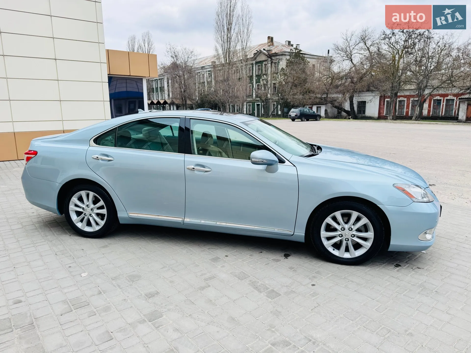2010 Lexus ES - мініатюра 17
