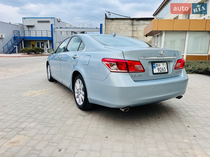 Седан Lexus ES 2010 в Николаеве