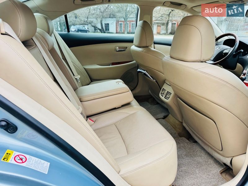 Седан Lexus ES 2010 в Николаеве