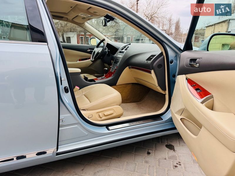 Седан Lexus ES 2010 в Николаеве