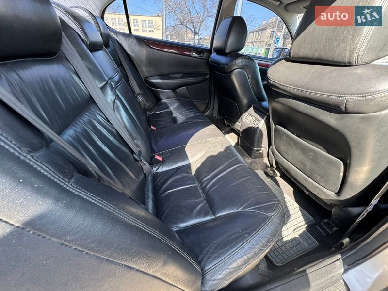 Седан Lexus ES 2003 в Одессе
