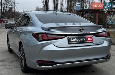 Седан Lexus ES 2023 в Киеве