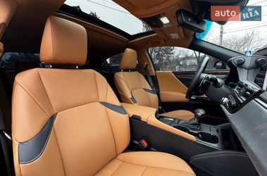 Седан Lexus ES 2023 в Киеве
