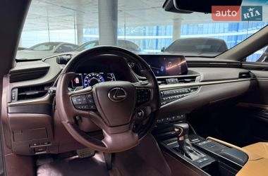 Седан Lexus ES 2019 в Одессе