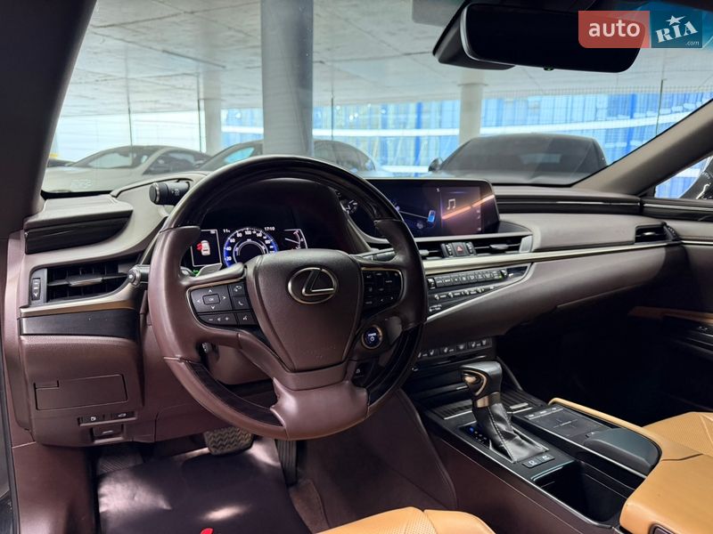 Седан Lexus ES 2019 в Одессе