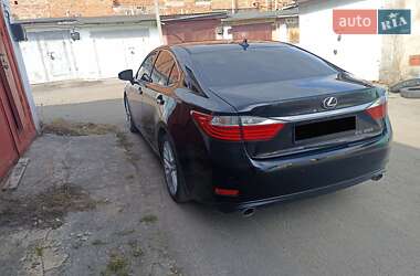 Седан Lexus ES 2014 в Хмельницком