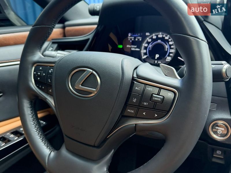 Седан Lexus ES 2023 в Львове фото 35 Седан Lexus ES 2023 в Львове