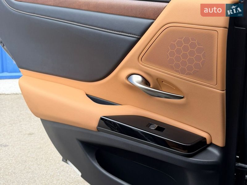 Седан Lexus ES 2023 в Львове фото 55 Седан Lexus ES 2023 в Львове