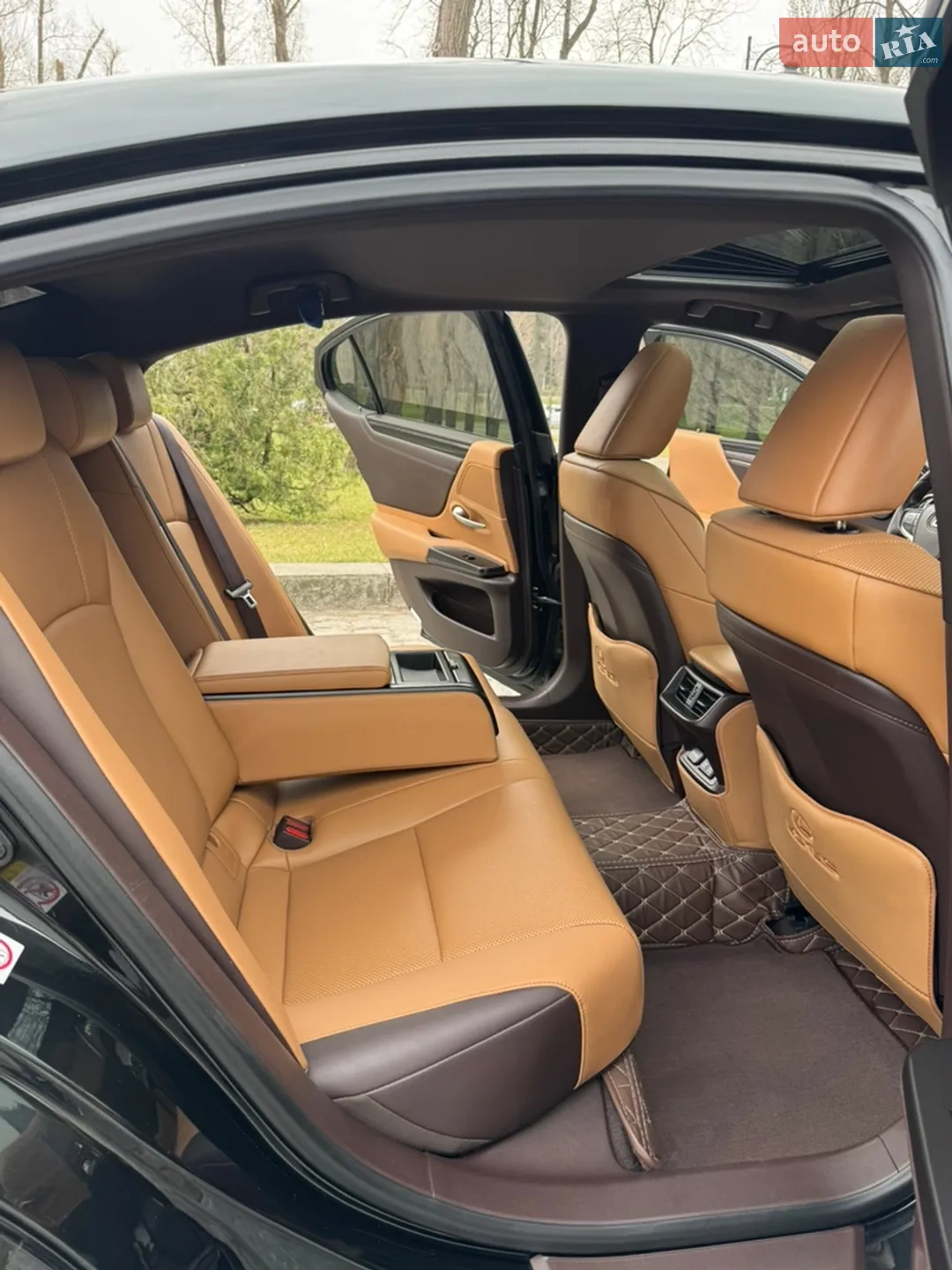 2018 Lexus ES - мініатюра 16