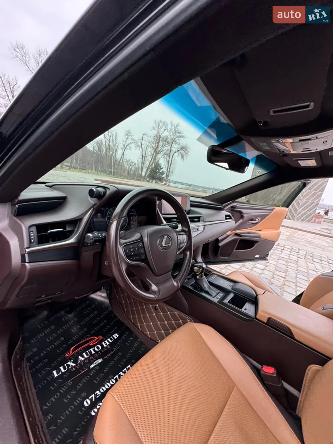 2018 Lexus ES - мініатюра 21
