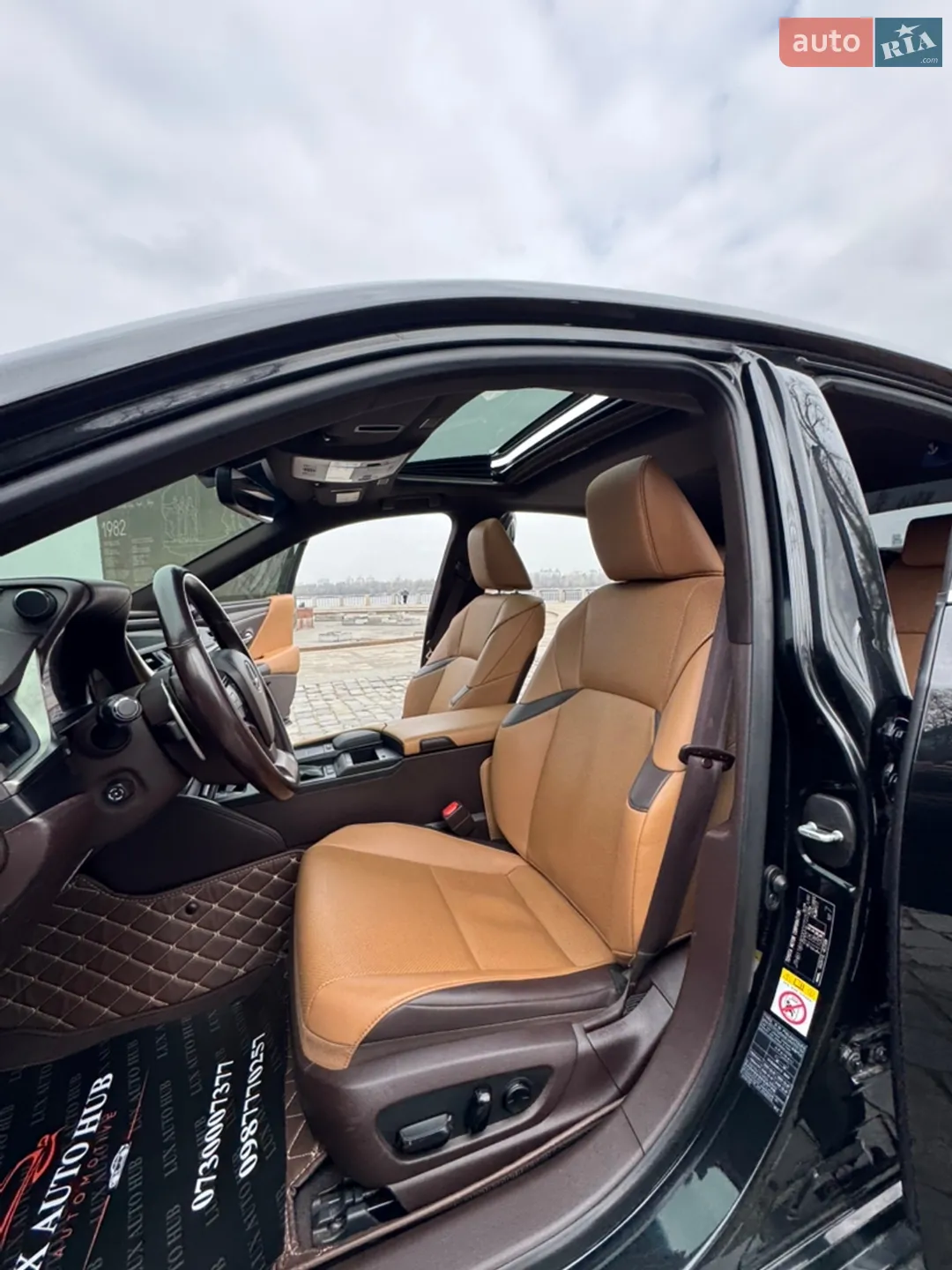 2018 Lexus ES - мініатюра 27