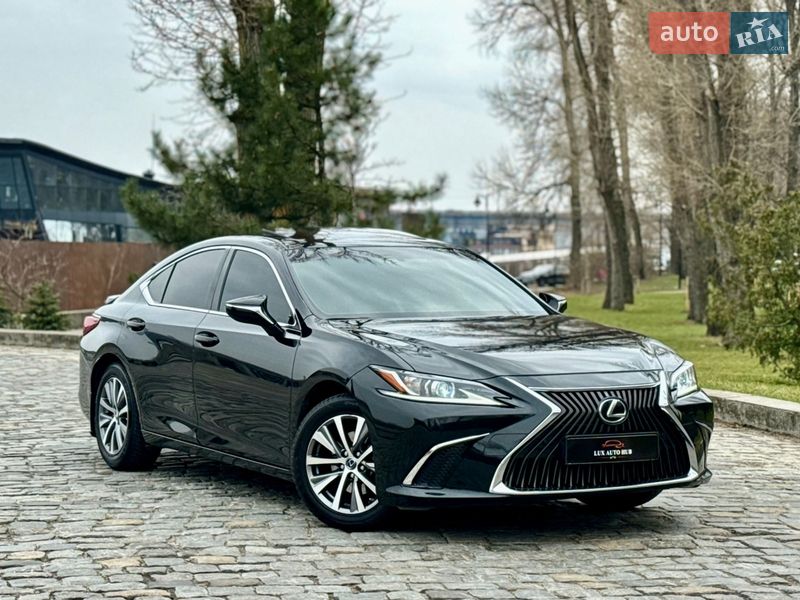Седан Lexus ES 2018 в Києві фото 109 Седан Lexus ES 2018 в Києві