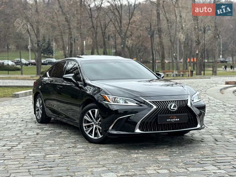 Седан Lexus ES 2018 в Києві фото 111 Седан Lexus ES 2018 в Києві