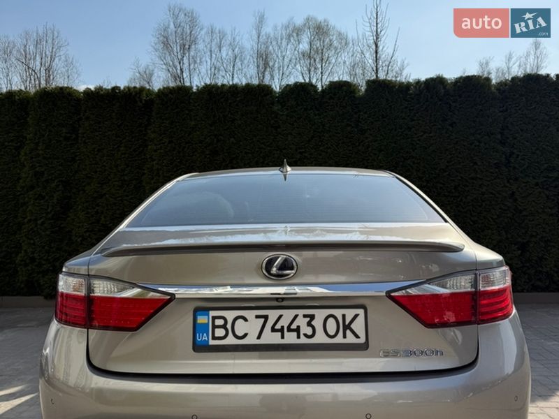 Седан Lexus ES 2015 в Львові фото 13 Седан Lexus ES 2015 в Львові