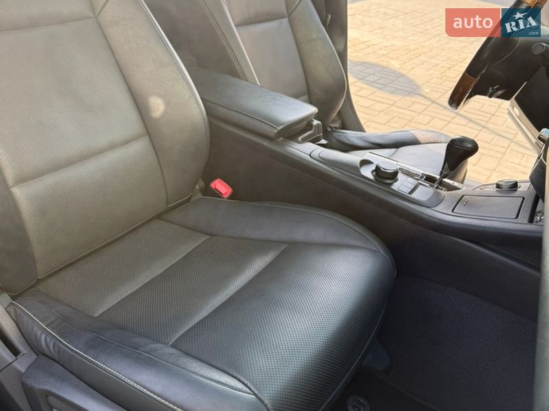 Седан Lexus ES 2015 в Львові фото 25 Седан Lexus ES 2015 в Львові