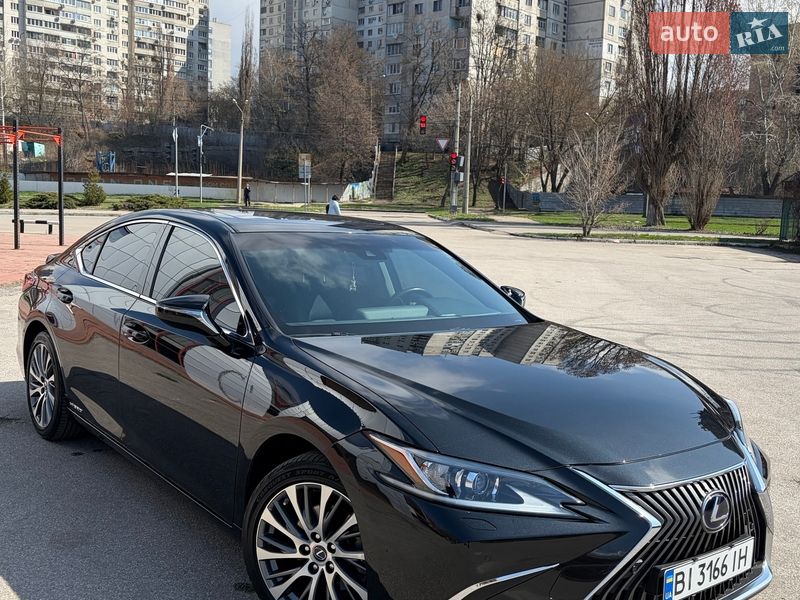 2020 Lexus ES 300H, VIN 58AD21B15LU012072:plate — фото 1 (autoria)