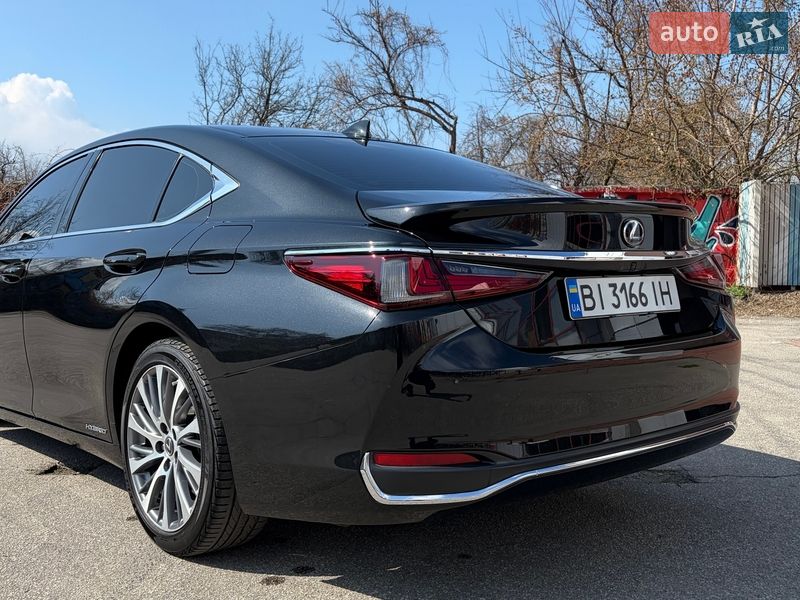 Седан Lexus ES 2020 в Харкові