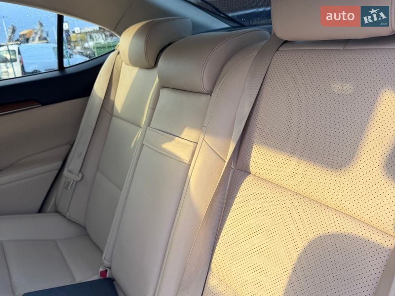 Седан Lexus ES 2014 в Днепре фото 24 Седан Lexus ES 2014 в Днепре