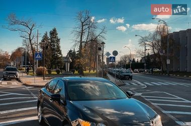 Седан Lexus ES 2014 в Києві